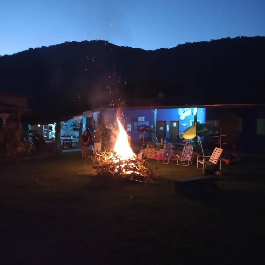Farah Camping Smartcamp Hospedagem Economica โบยกูกันกา ภายนอก รูปภาพ