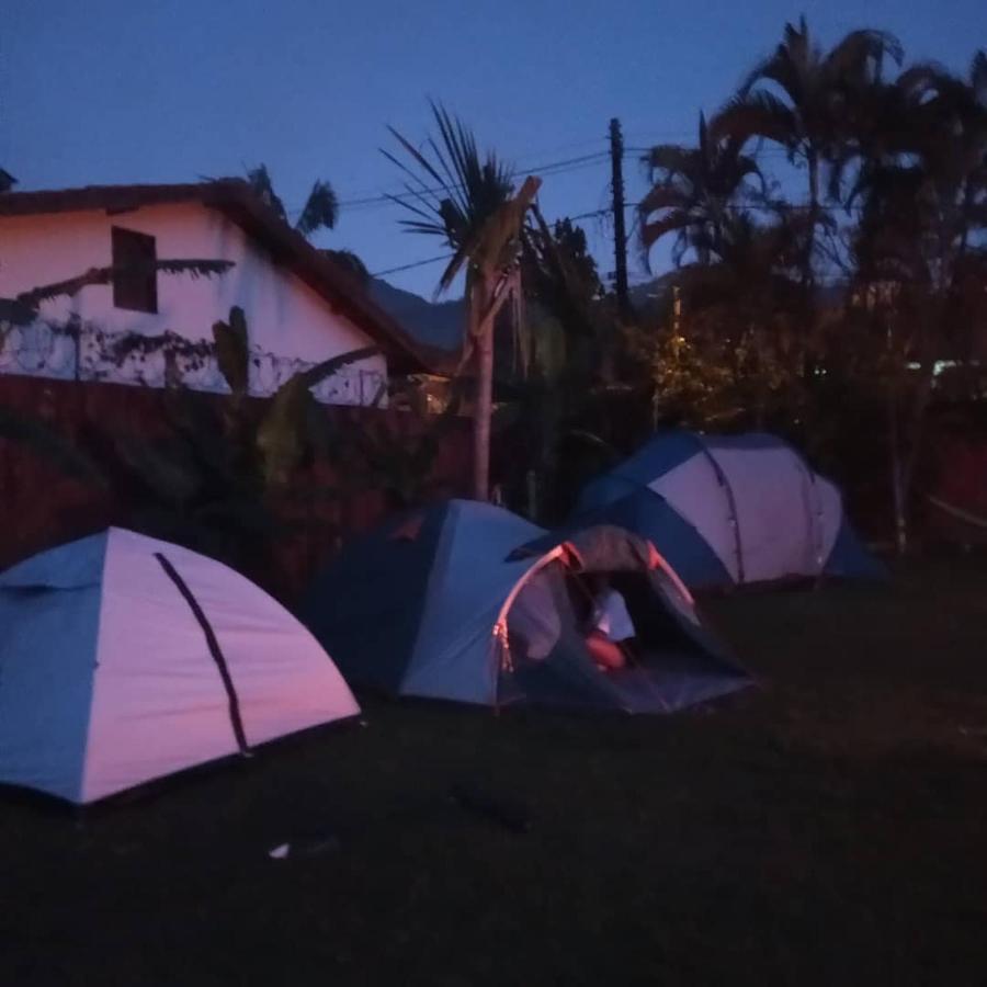 Farah Camping Smartcamp Hospedagem Economica โบยกูกันกา ภายนอก รูปภาพ